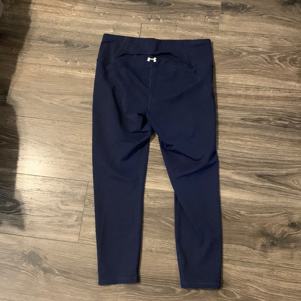 Under Armour Crops